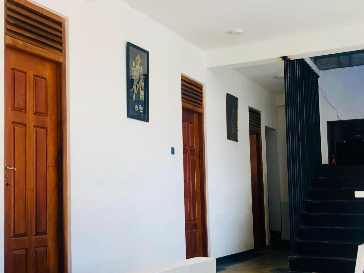 Vinish Inn Nallathanniya Luaran gambar