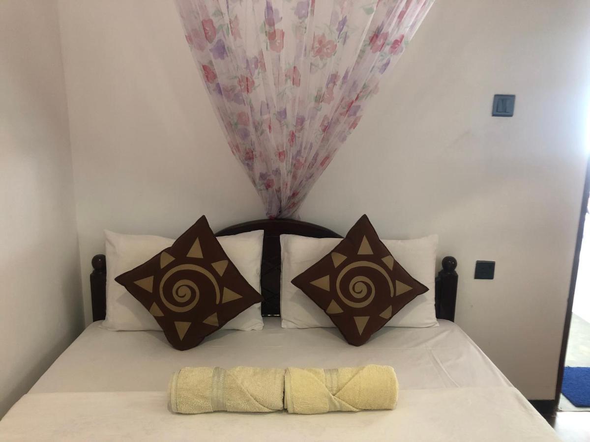 Vinish Inn Nallathanniya Luaran gambar